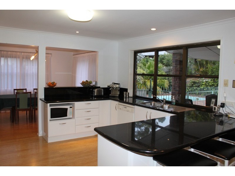 76 Carinya Street, Indooroopilly QLD 4068