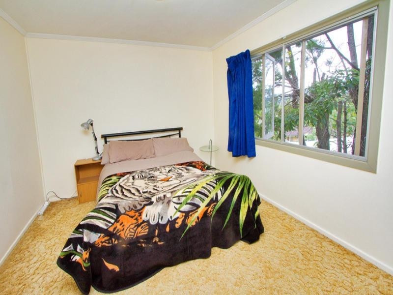 4 Currawang Street, The Gap QLD 4061