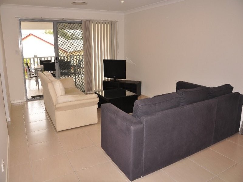 2/107 Jerrold Street, Sherwood QLD 4075