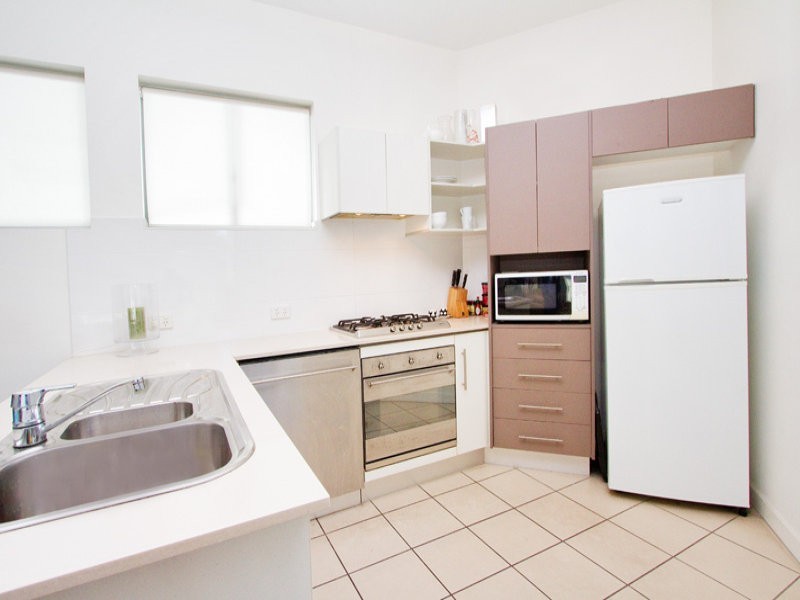 3302/92 Quay Street, Milton QLD 4064