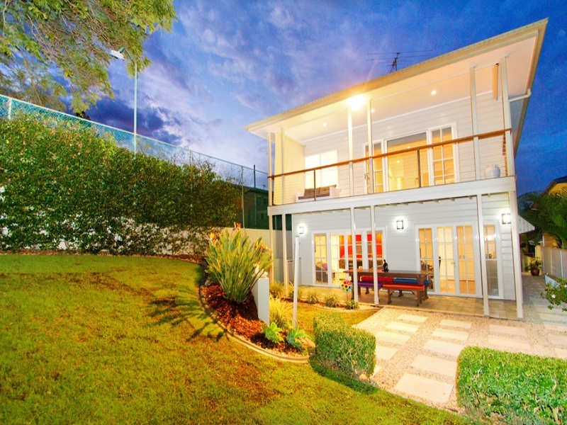 76 Quarry Road, Sherwood QLD 4075