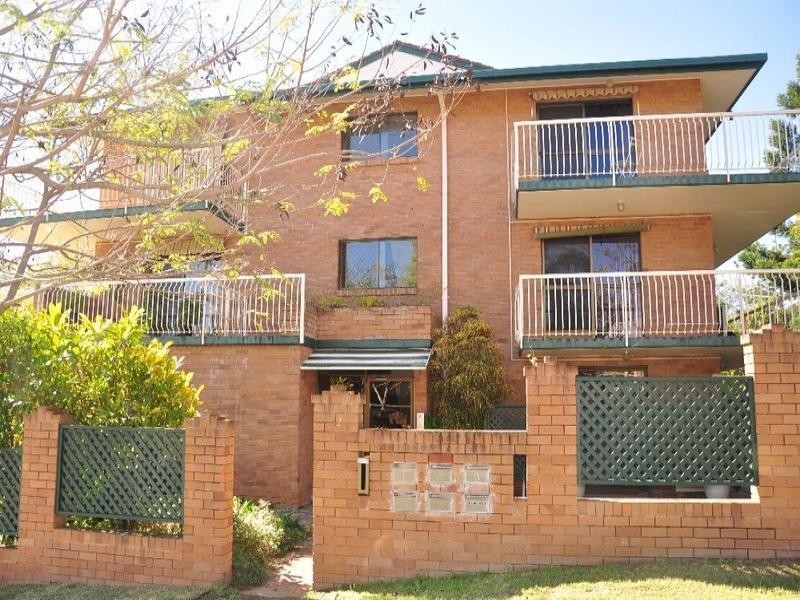 3/12 Earle Lane, Toowong QLD 4066