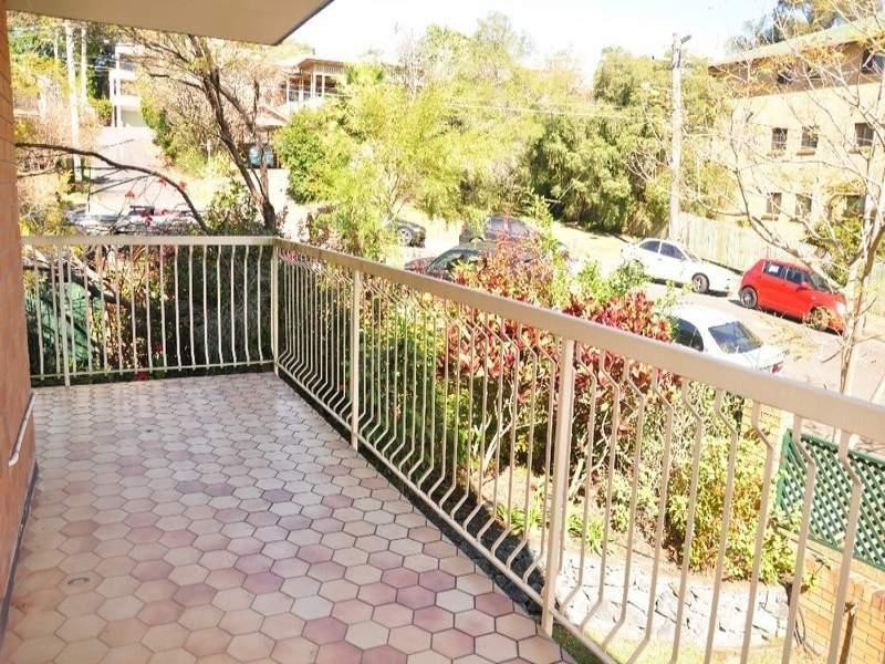 3/12 Earle Lane, Toowong QLD 4066