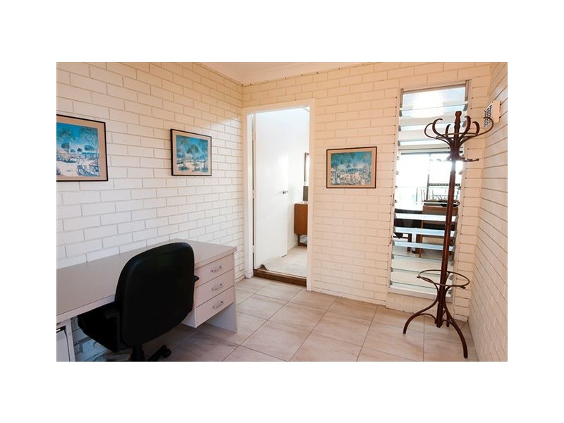 8/14 Bishop Street, St Lucia QLD 4067