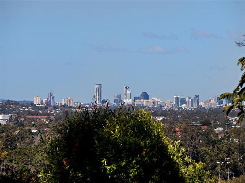 23 Plucks Road, Arana Hills QLD 4054