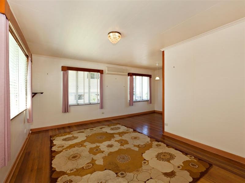 23 Plucks Road, Arana Hills QLD 4054