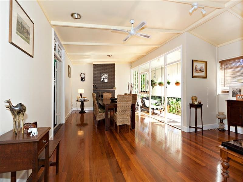 16 Volga Crescent, Indooroopilly QLD 4068