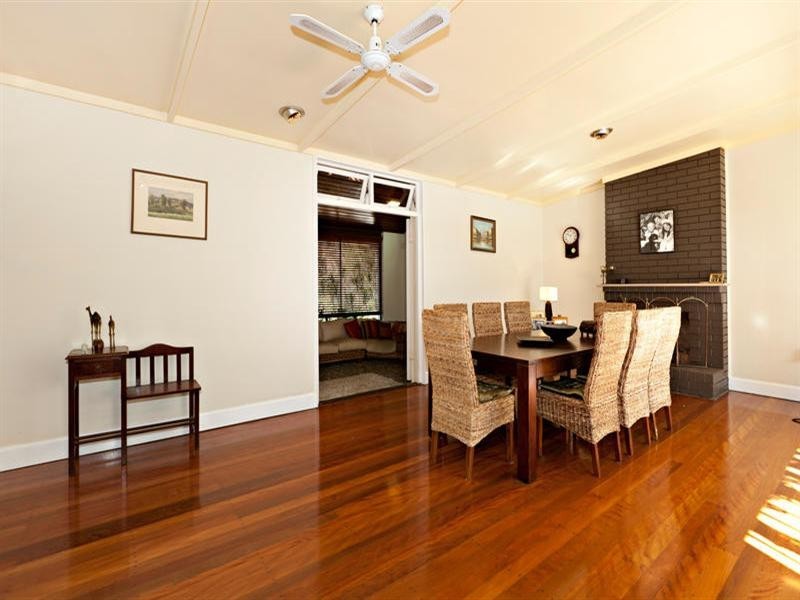 16 Volga Crescent, Indooroopilly QLD 4068