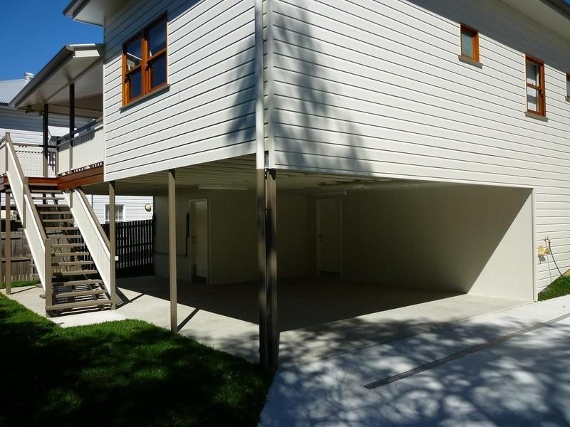 17 Knowles Street, Auchenflower QLD 4066