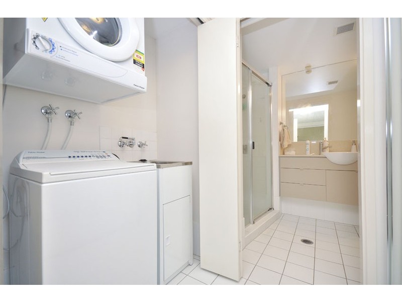 18 Manning Street, Milton QLD 4064