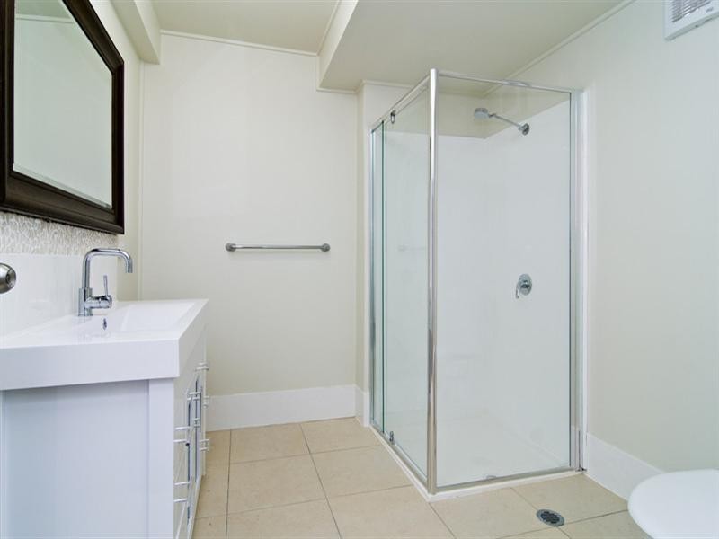 18 Ivy Street, Toowong QLD 4066