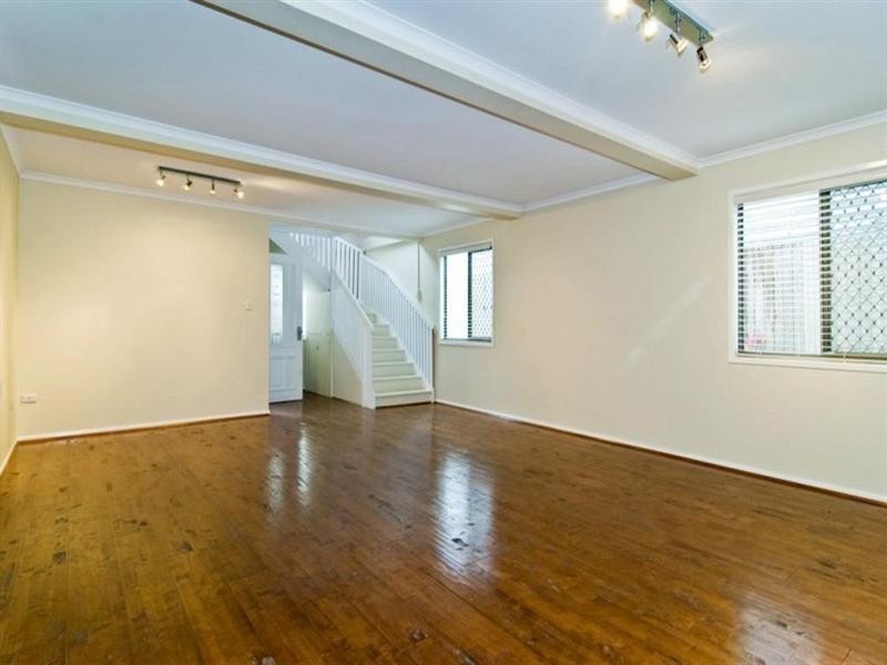 18 Ivy Street, Toowong QLD 4066