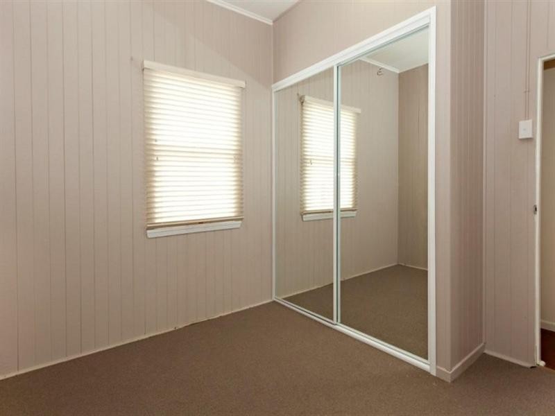 18 Ivy Street, Toowong QLD 4066