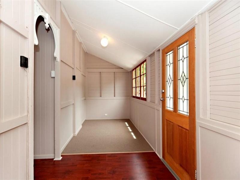 18 Ivy Street, Toowong QLD 4066