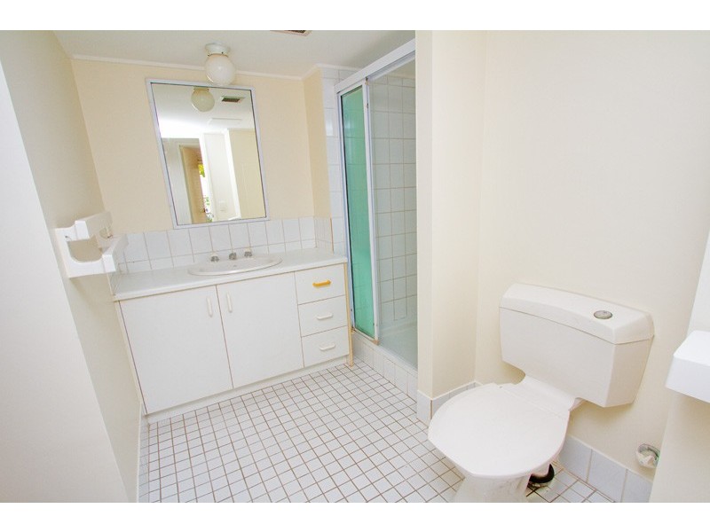 2/68 Herston Road, Kelvin Grove QLD 4059