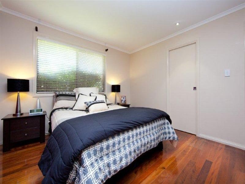 55 Marland Street, Kenmore QLD 4069