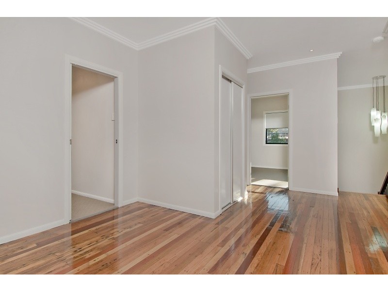 79 Strong Avenue, Graceville QLD 4075