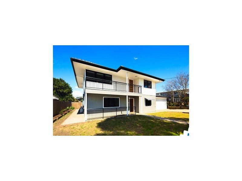 79 Strong Avenue, Graceville QLD 4075