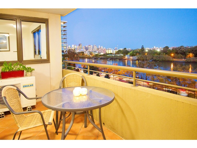 114/11 Chasely Street, Auchenflower QLD 4066