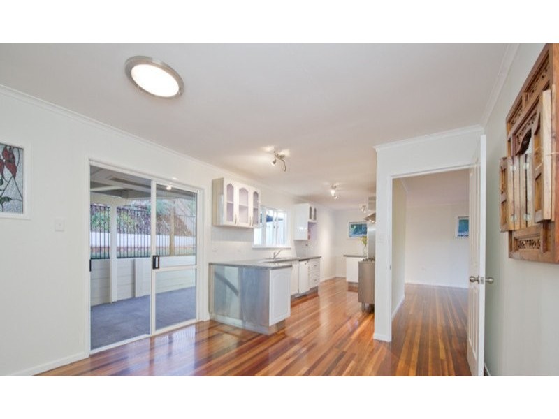 12 Eastment Street, Bardon QLD 4065