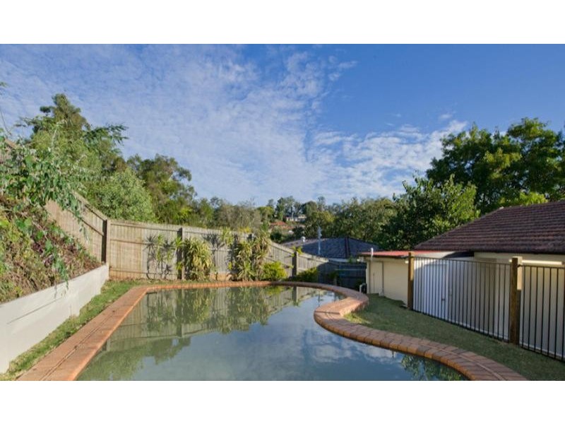 12 Eastment Street, Bardon QLD 4065