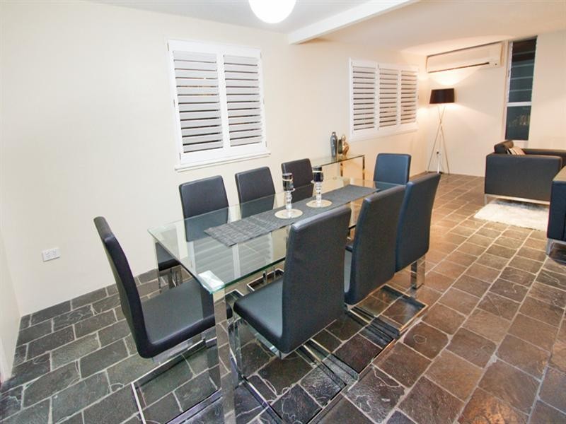 99 Elizabeth Street, Toowong QLD 4066