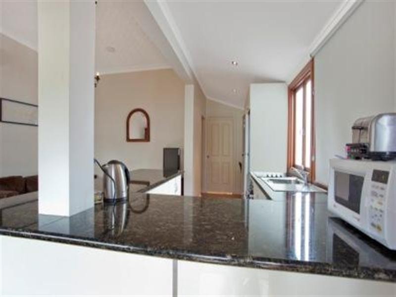 10 Jones Street, Auchenflower QLD 4066