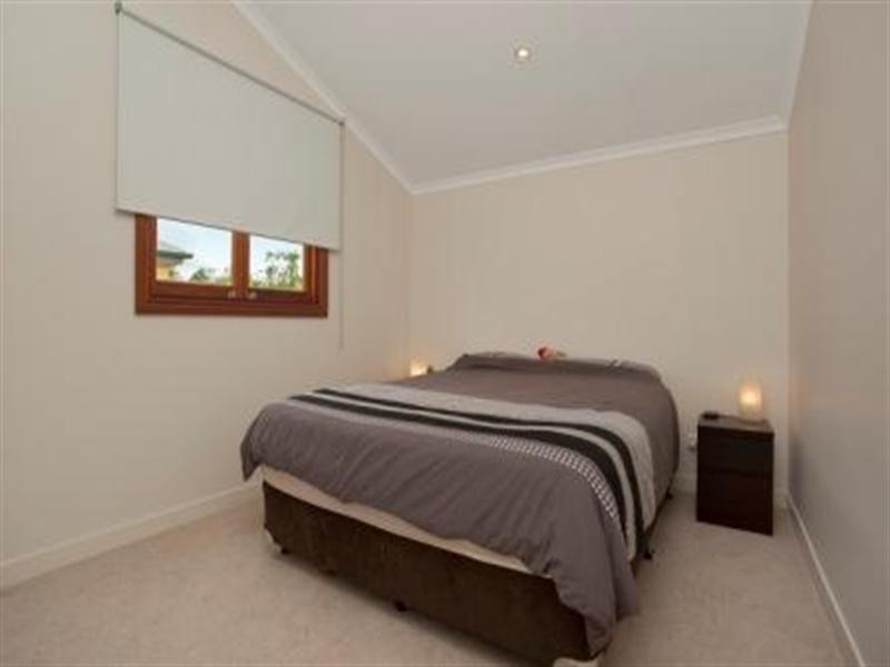 10 Jones Street, Auchenflower QLD 4066