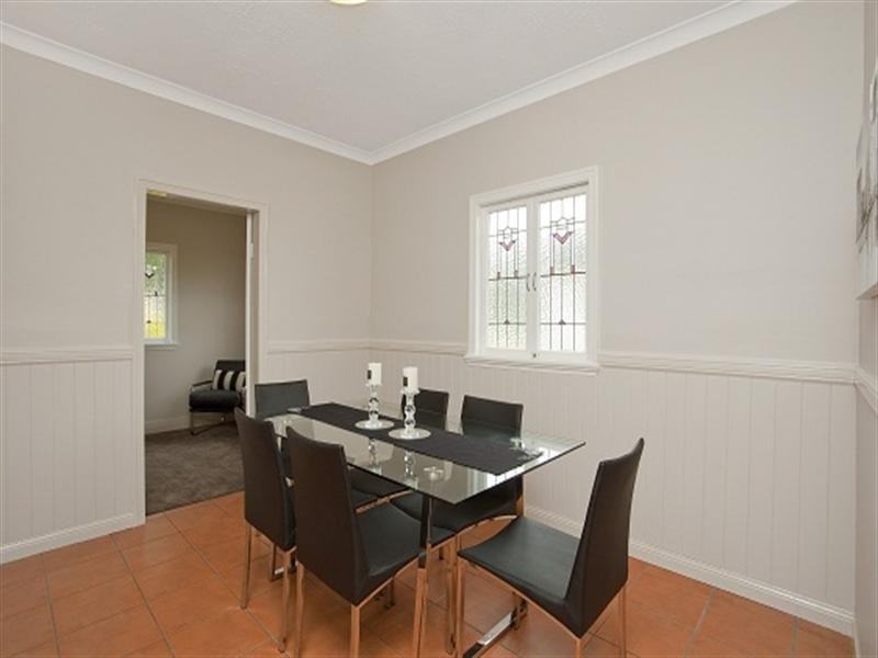 56 Clifton Street, Moorooka QLD 4105