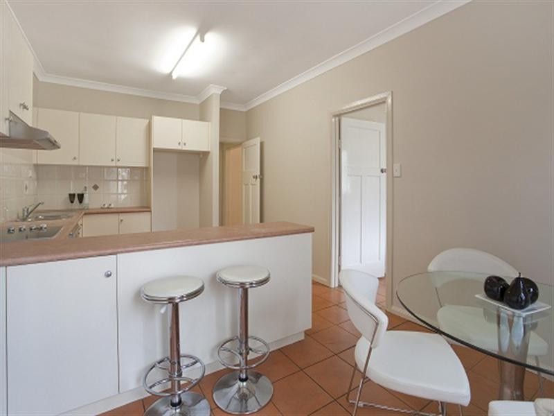 56 Clifton Street, Moorooka QLD 4105