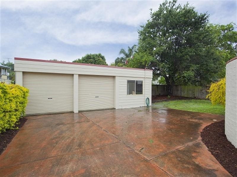 56 Clifton Street, Moorooka QLD 4105