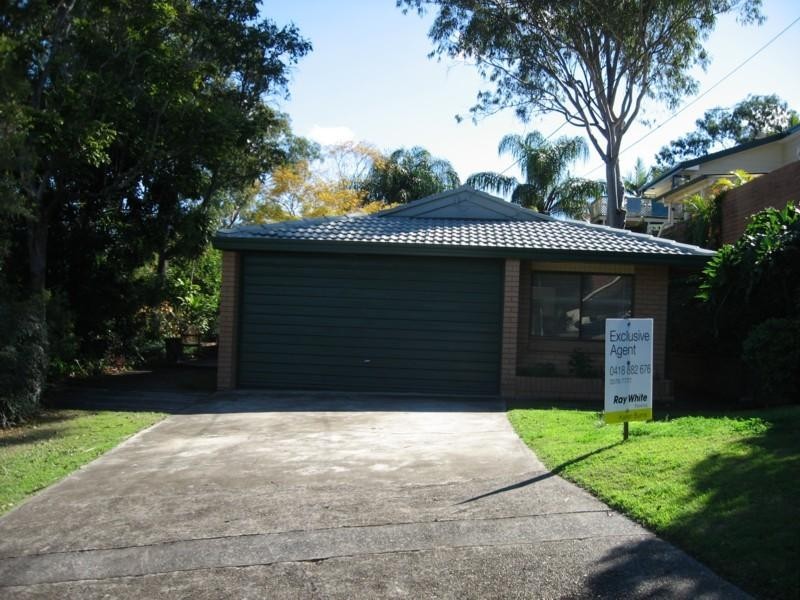 65 Gem Road, Kenmore QLD 4069