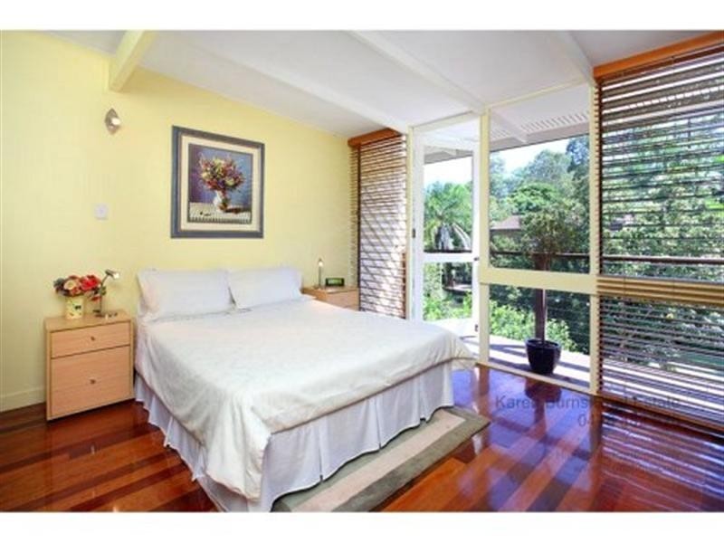 3 Cabramurra Street, Chapel Hill QLD 4069