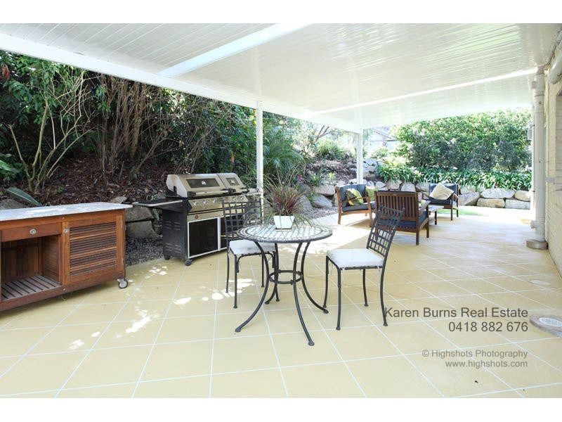 4 Ringway Place, Chapel Hill QLD 4069