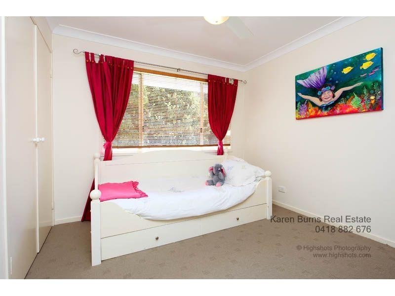 4 Ringway Place, Chapel Hill QLD 4069