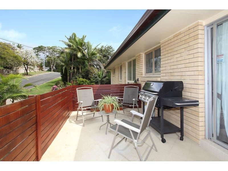 7 Rowena Street, Kenmore QLD 4069