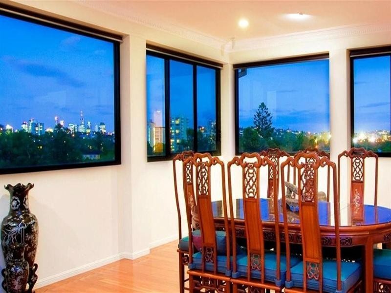 5/58 Sisley Street, St Lucia QLD 4067