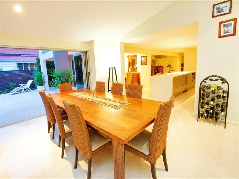 42 Kathleen Street, Corinda QLD 4075