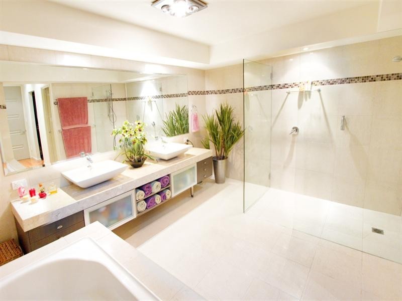 42 Kathleen Street, Corinda QLD 4075