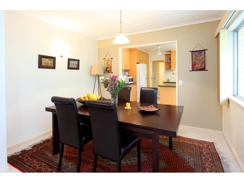 14 Canongate Street, Kenmore QLD 4069