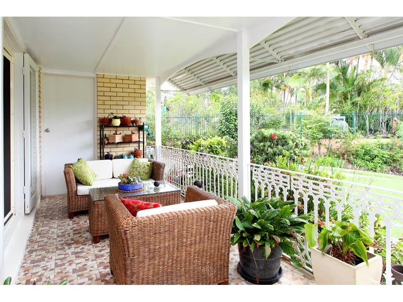 14 Canongate Street, Kenmore QLD 4069