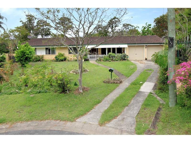 14 Canongate Street, Kenmore QLD 4069