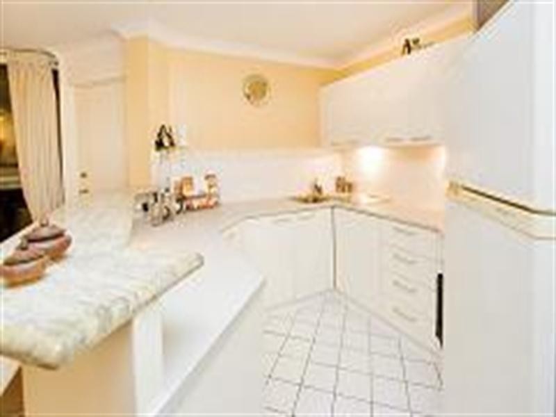 12/38 Dixon Street, Auchenflower QLD 4066