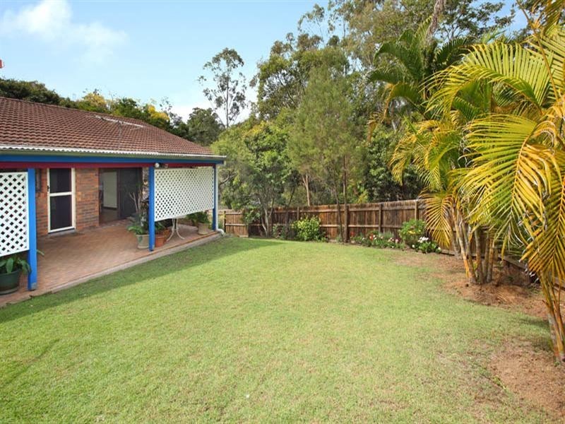 42 Halimah Street, Chapel Hill QLD 4069