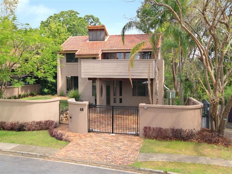 48 Cedarleigh Road, Kenmore QLD 4069