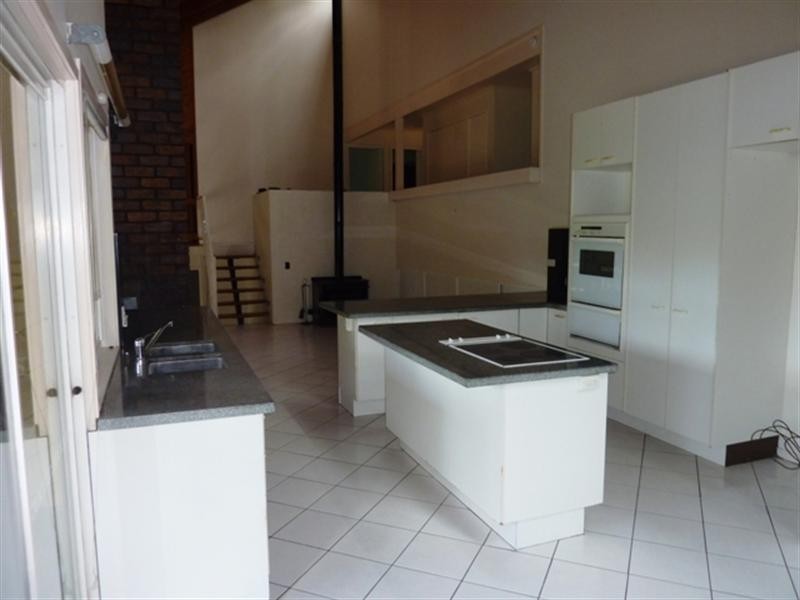 12 Wexford Street, Kenmore Hills QLD 4069