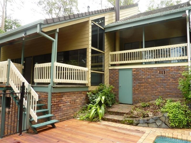 12 Wexford Street, Kenmore Hills QLD 4069