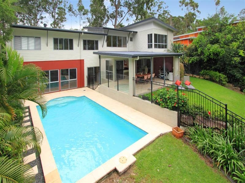 10b Kirkdale Road, Chapel Hill QLD 4069