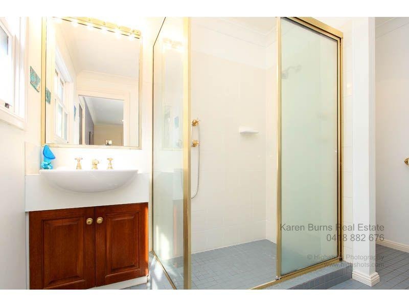 24 Gawina Street, Fig Tree Pocket QLD 4069