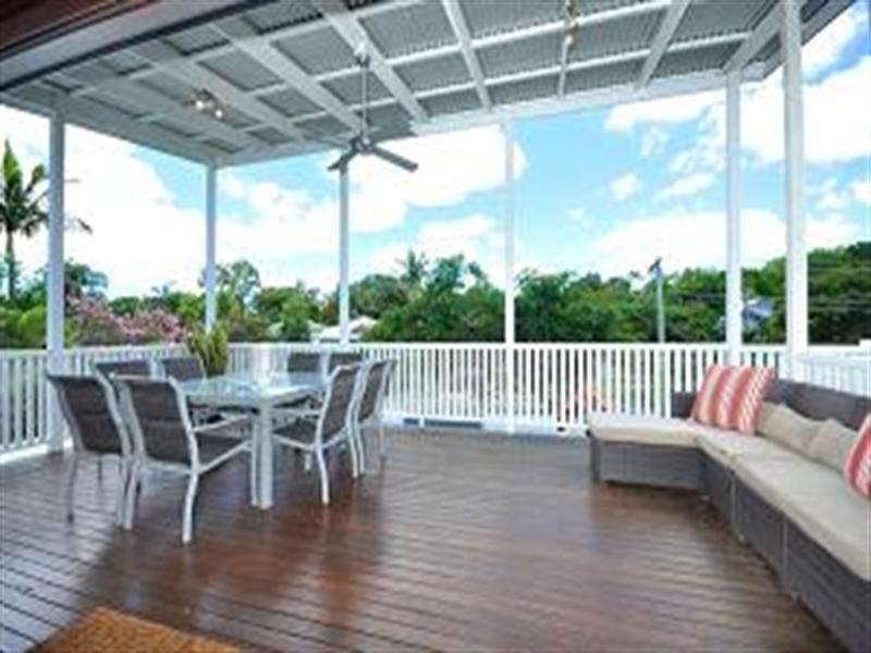 92 Haig Road, Auchenflower QLD 4066